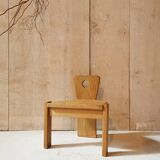 Tripod children's chair