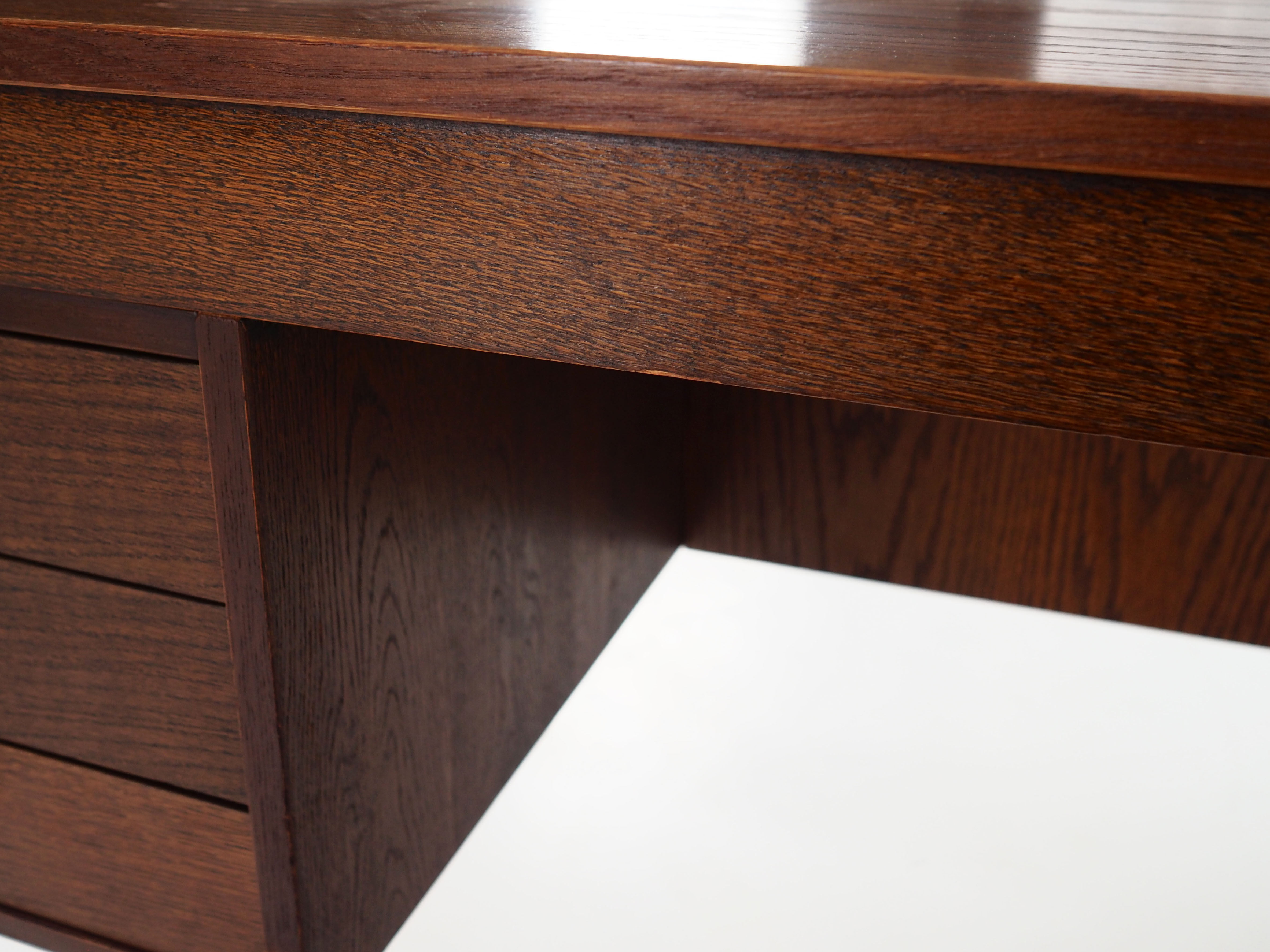 Oak wood desk by Domino Møbler Scandinavian design of the 1970s