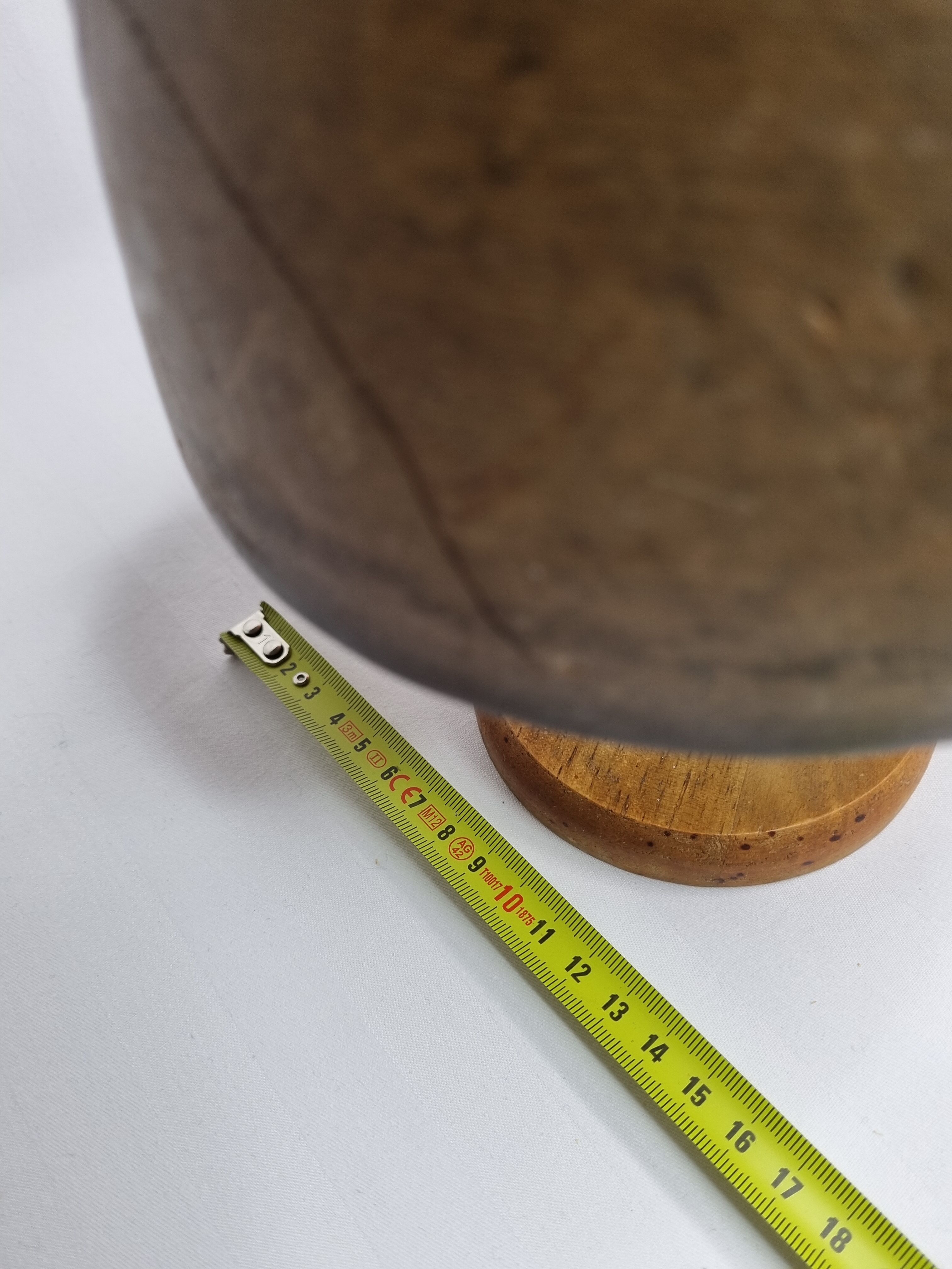 Old standing hat shape, 1900