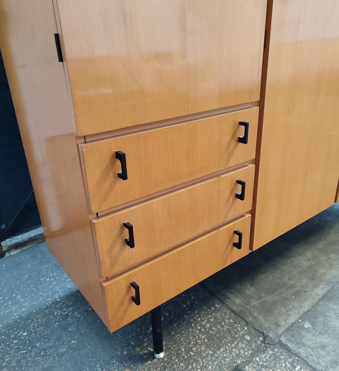 Wardrobe André Simard