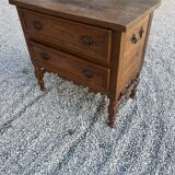 Commode ancienne en chêne massif