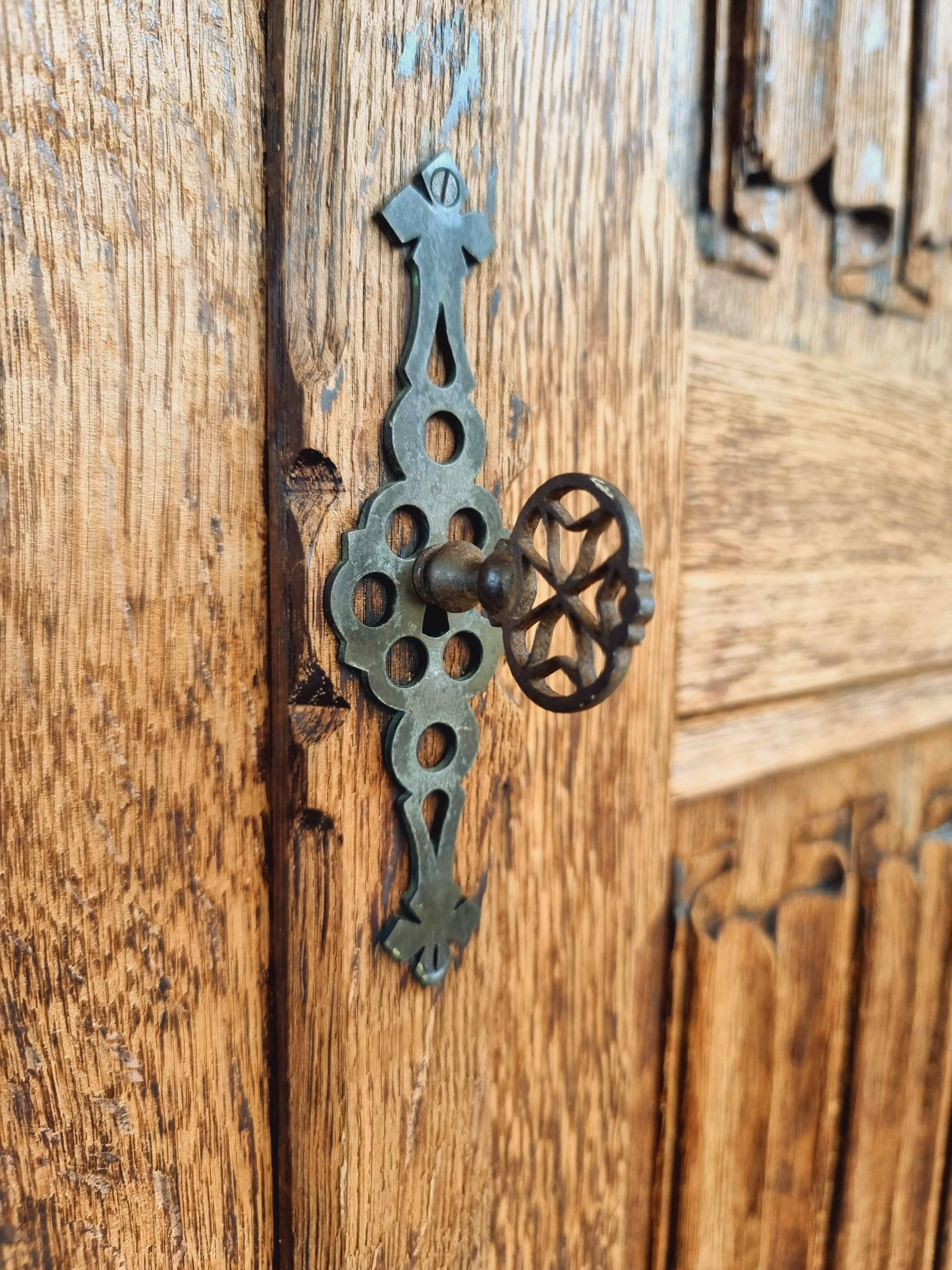 Antique cabinet drawercabinet Neo Gothic