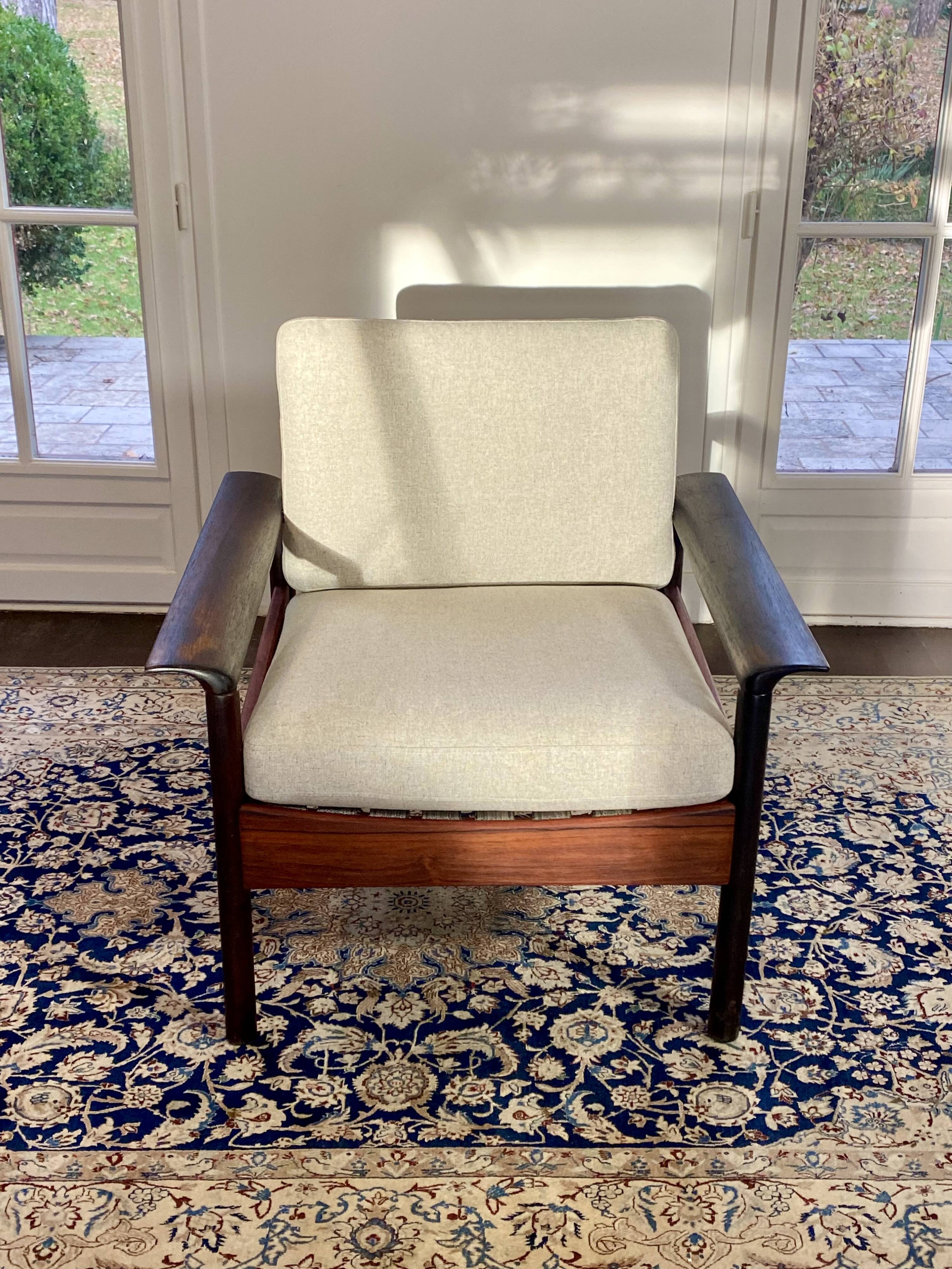 Fauteuil & Ottoman Hans Olsen – Vatne Møbler Danemark, 1960 Palissandre