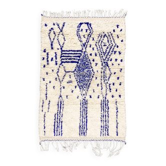 Tapis berbère marocain Azilal à motifs bleu majorelle 1,40x0,92m