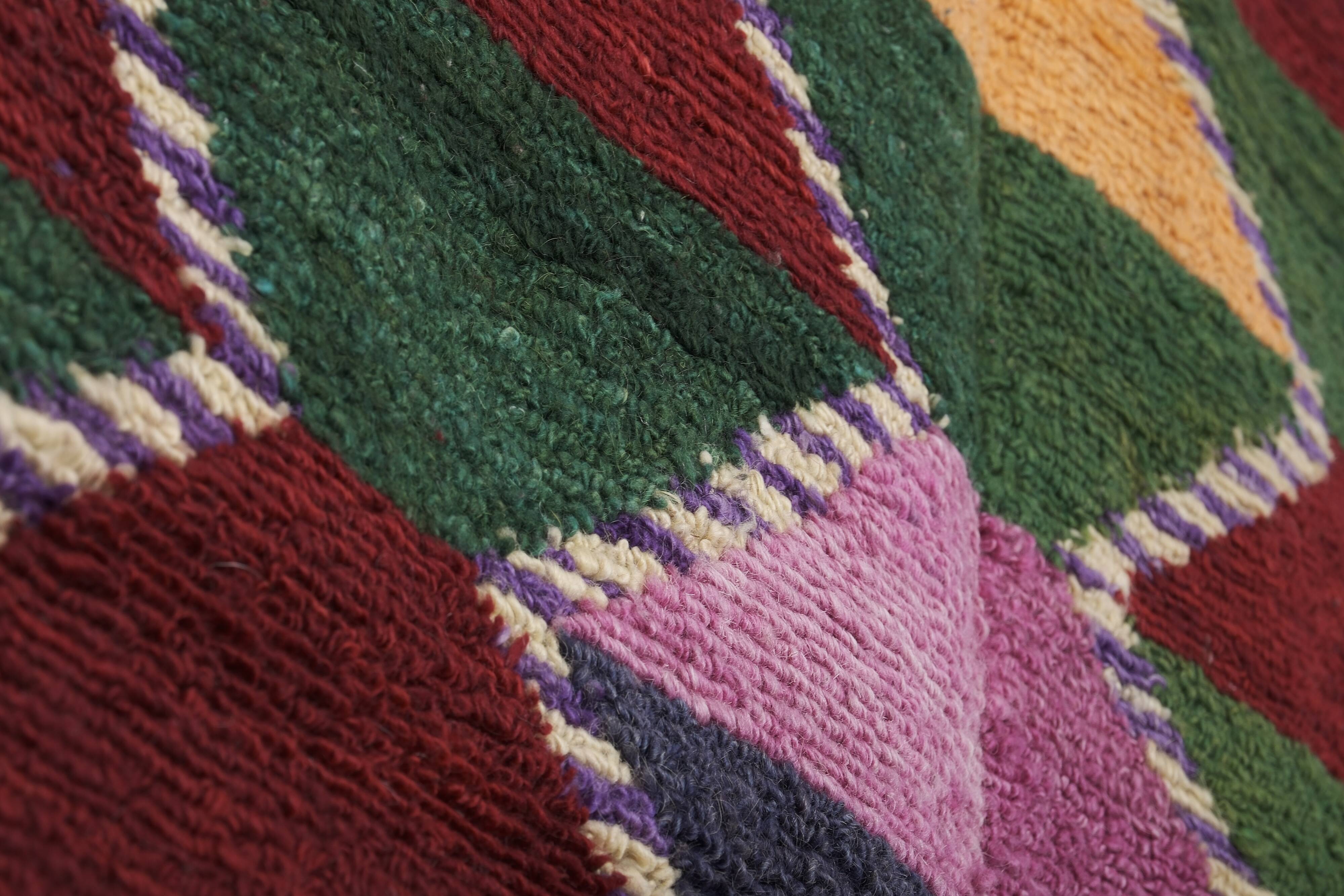 Vintage Turkish Oushak Rug Handwoven 108x150 cm