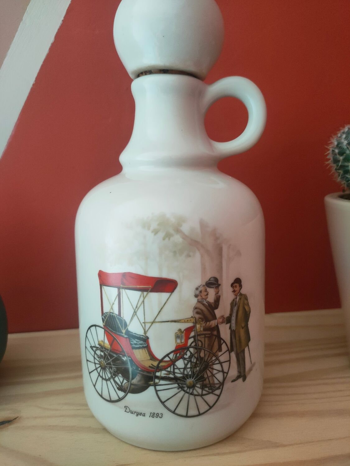 Carafe porcelain antique decorations