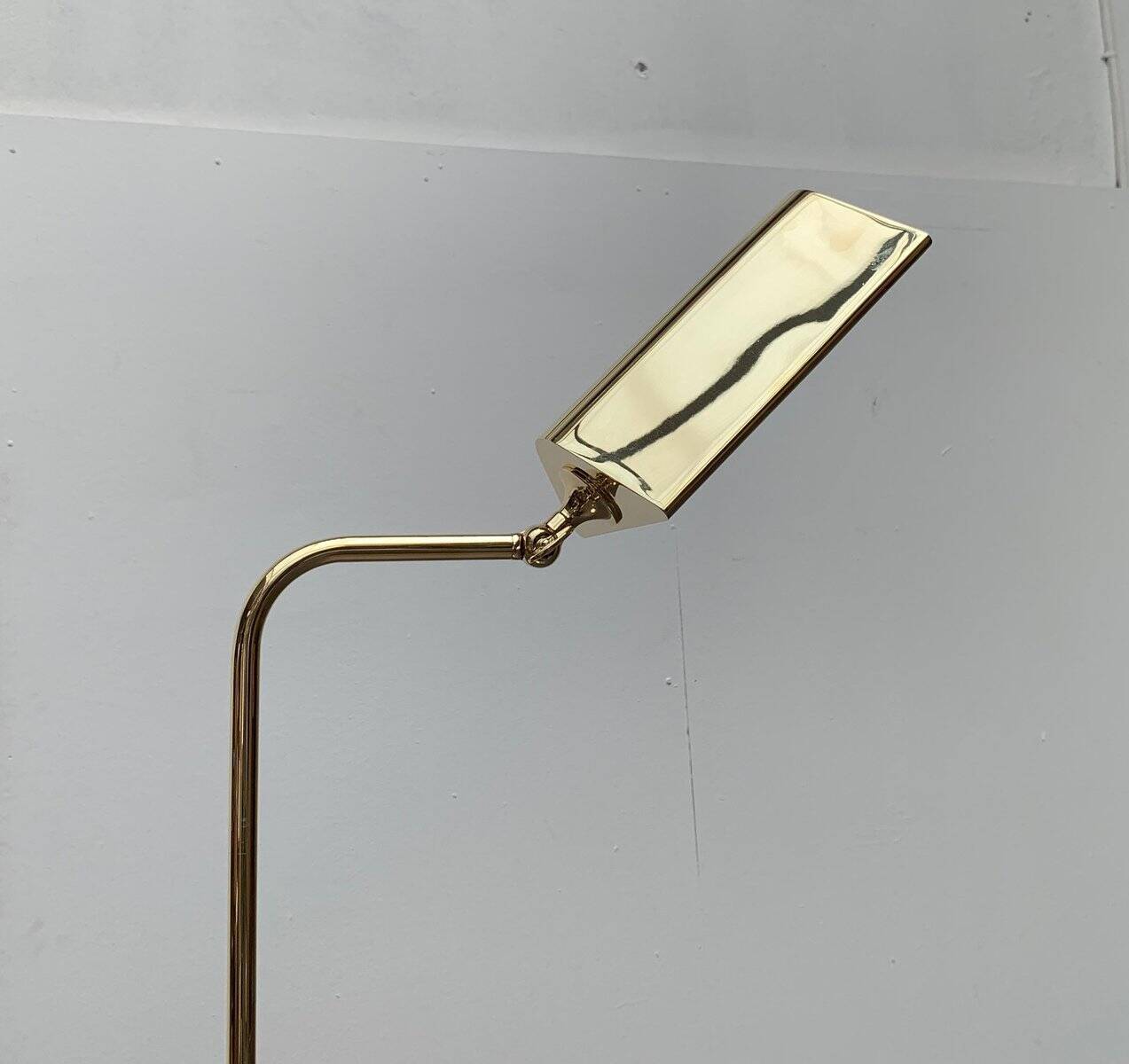 German Vintage Floor Lamp in Hollywood Regency Style in Brass by Florian Schulz