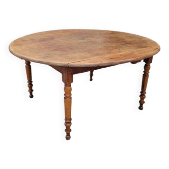 Rustic Burgundian farm table with old round shutters - 1m50