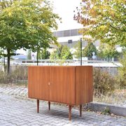 Buffet armoire en noyer