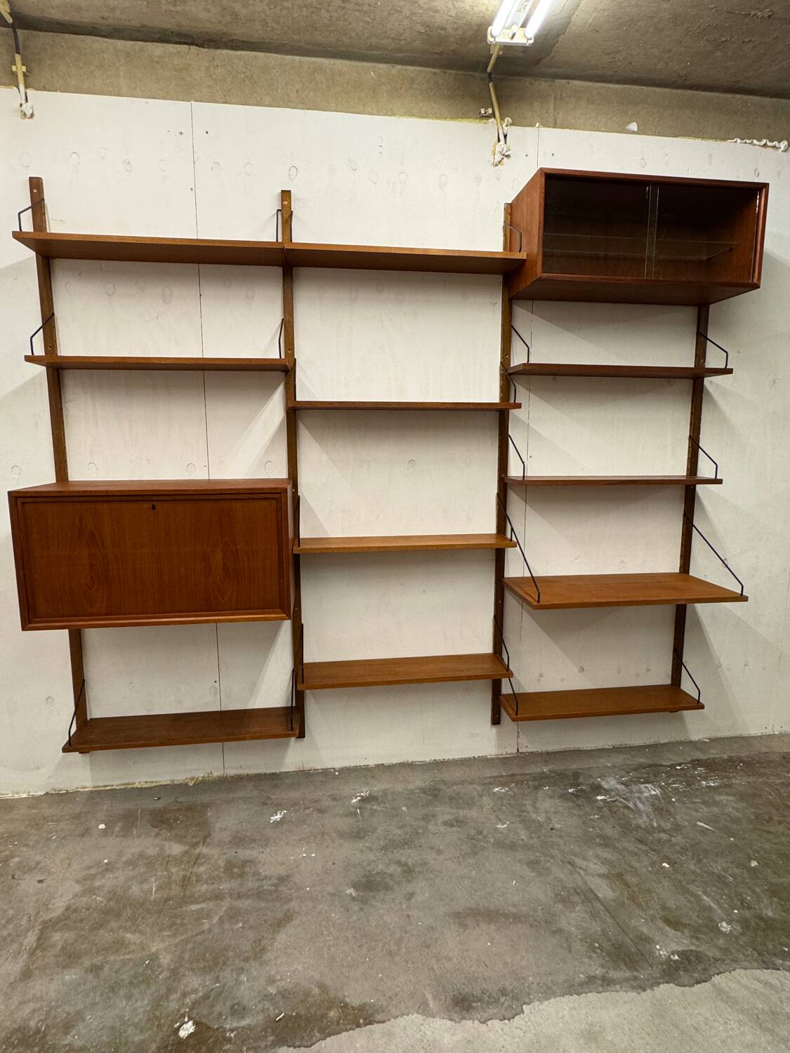 Meuble mural scandinave vintage en teck par Poul Cadovius pour Royal System, Cope