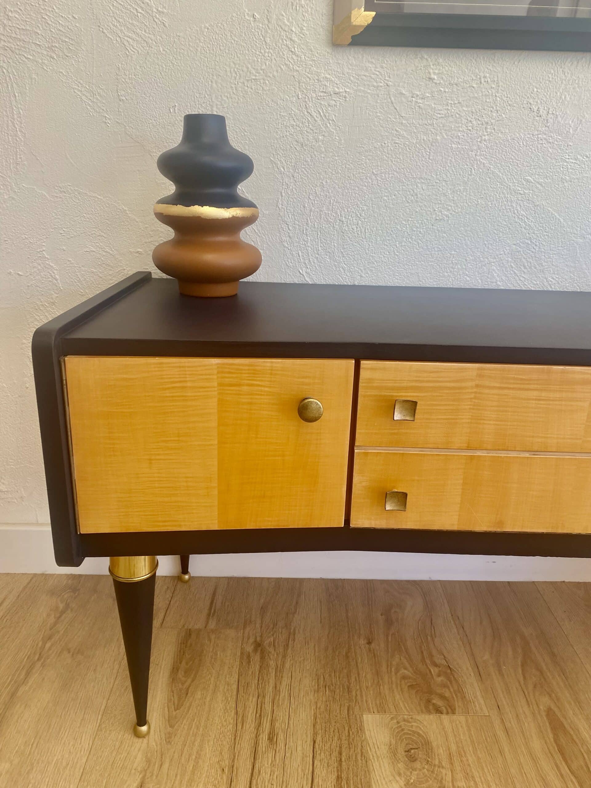 Vintage furniture revamped in navy blue, terracotta, and gold leaf – Reimagined mid-century style.
