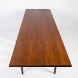 Table basse en teck avec étagère, de design danois des années 1960