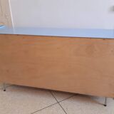 Buffet kitchen low blue formica