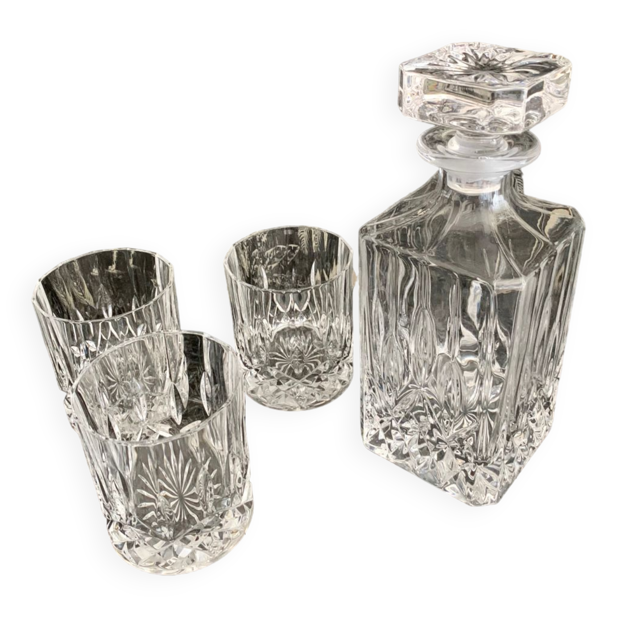 Whiskey decanter and 3 glasses