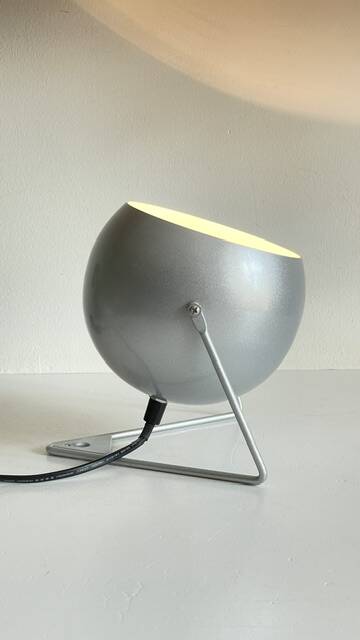 BULB Shape LAMP 90s