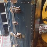 English travel trunk