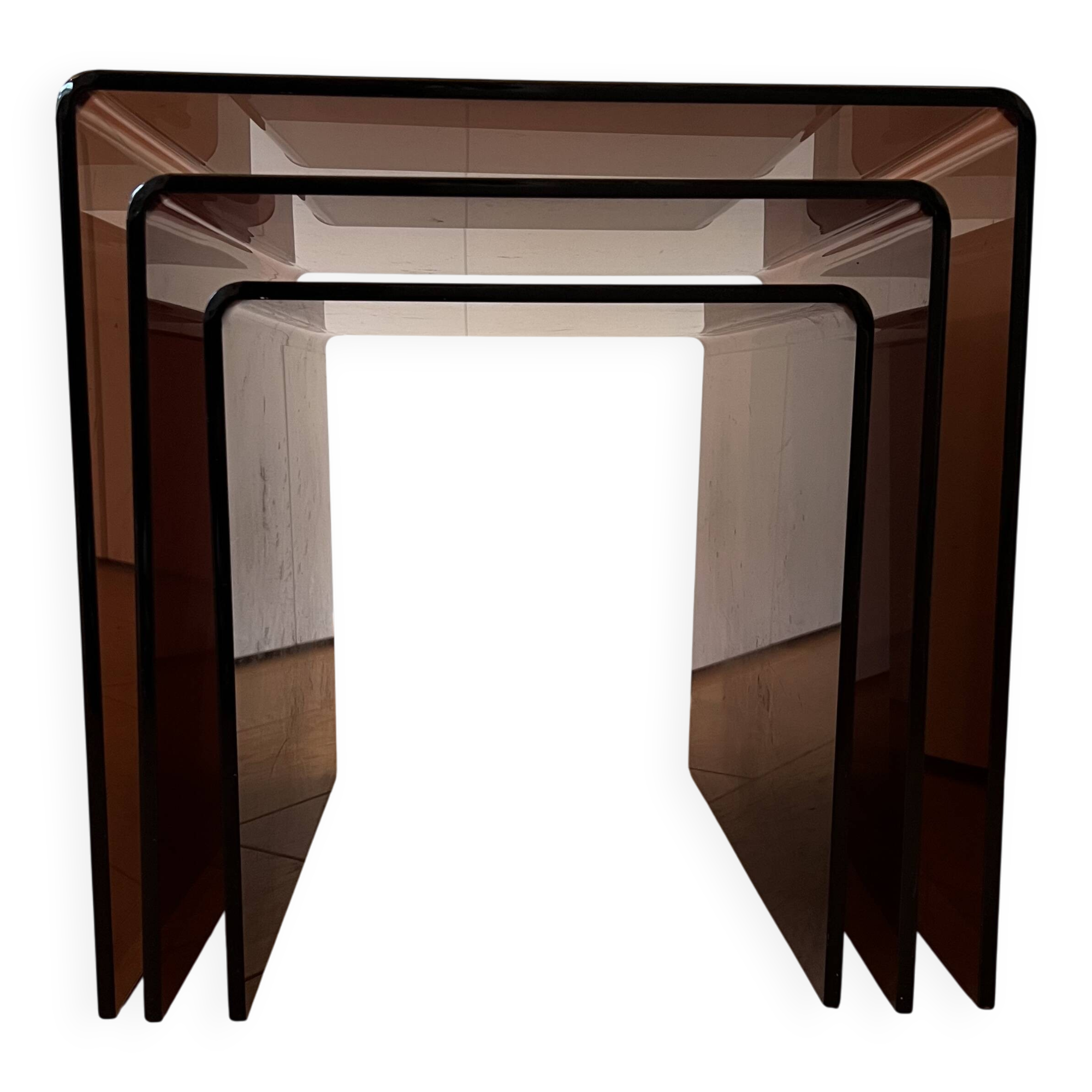 Nested tables Michel Dumas