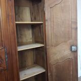 Armoire en merisier XIX, Louis XV