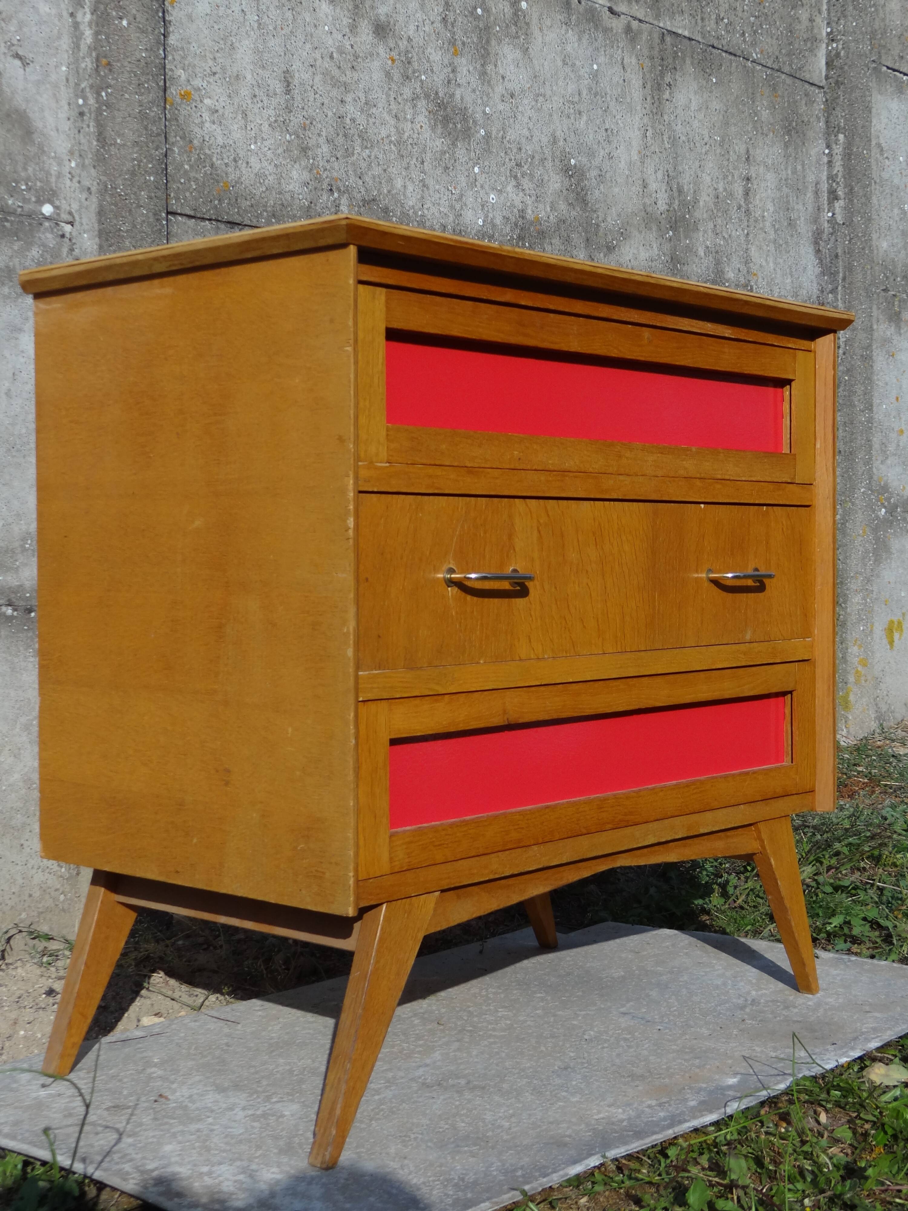 Chest of drawers  1950 foot compass