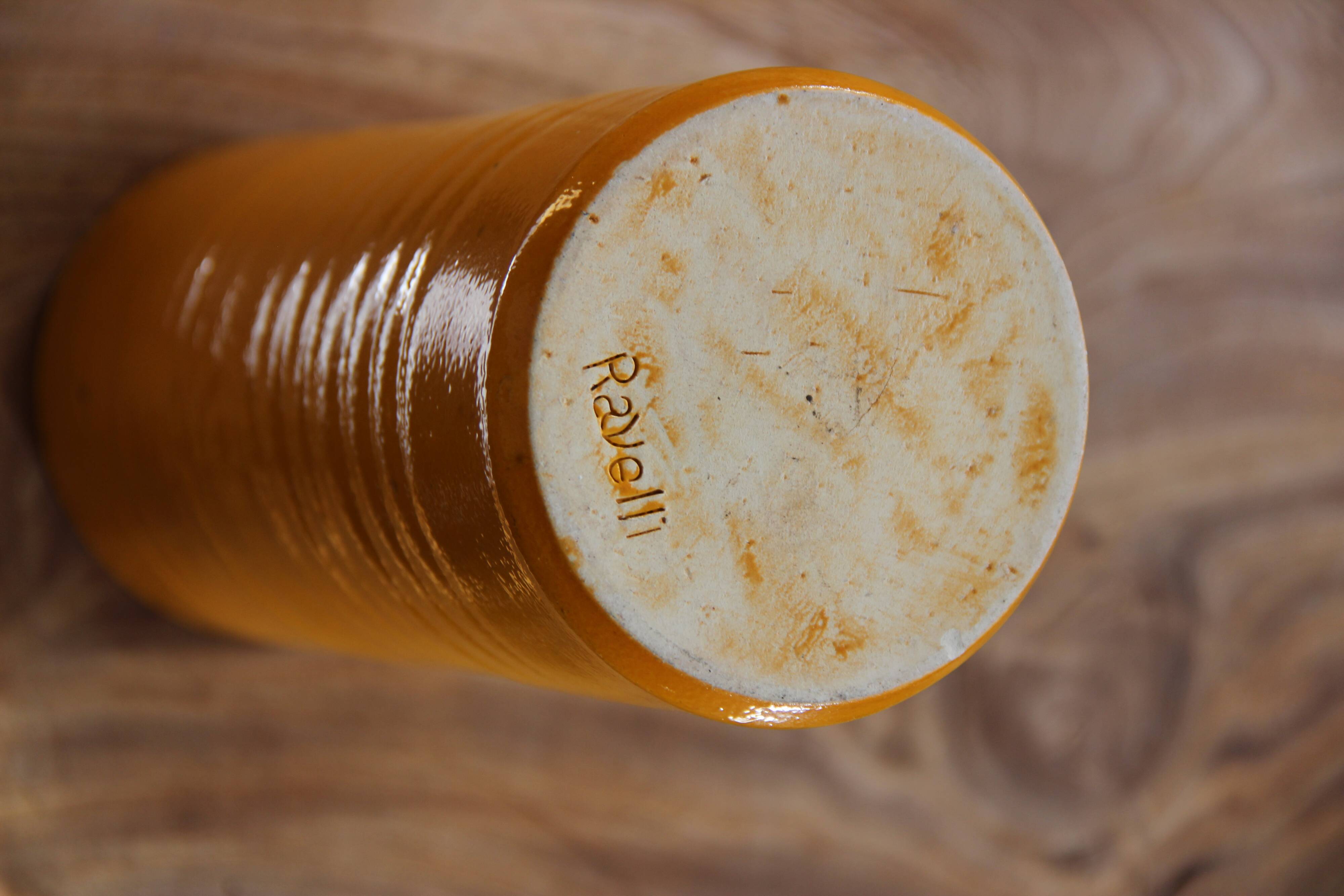 Ceramic vase by Ravelli