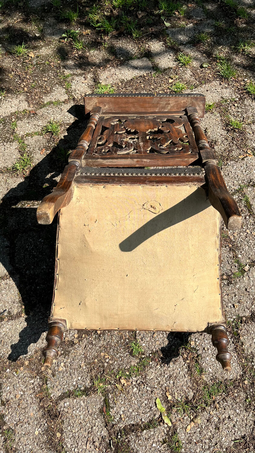 Prayer chair vintage oak