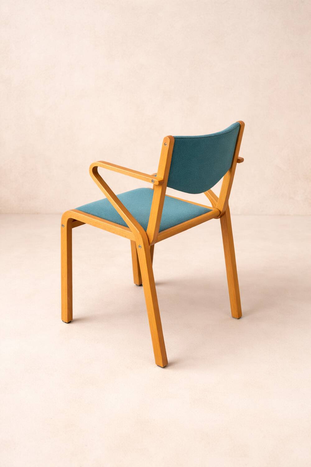 Set of 6 Kinnepards chairs in curved wood – Scandinavian design