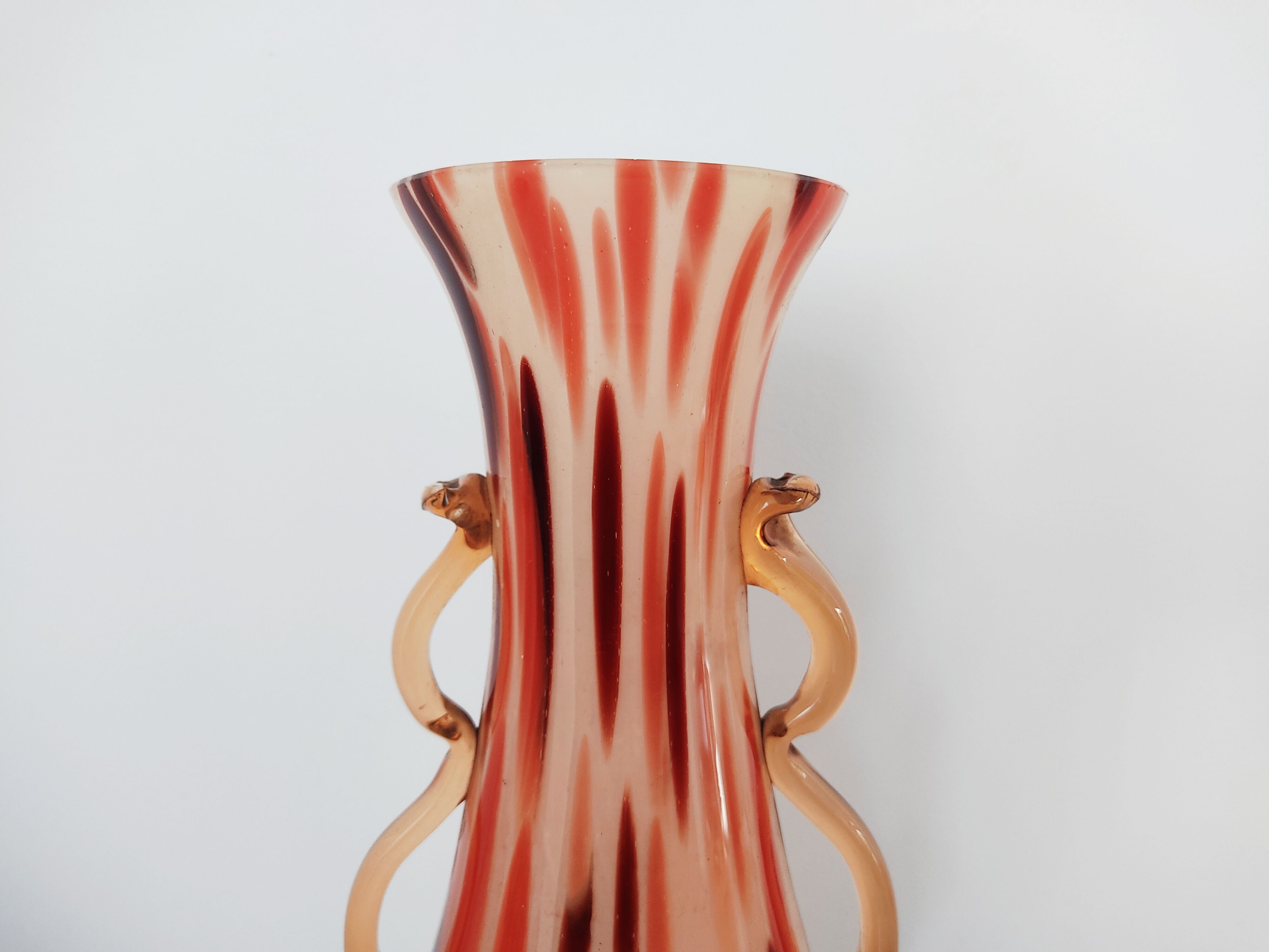 Vase verre tacheté verrerie de Scailmont début 20e