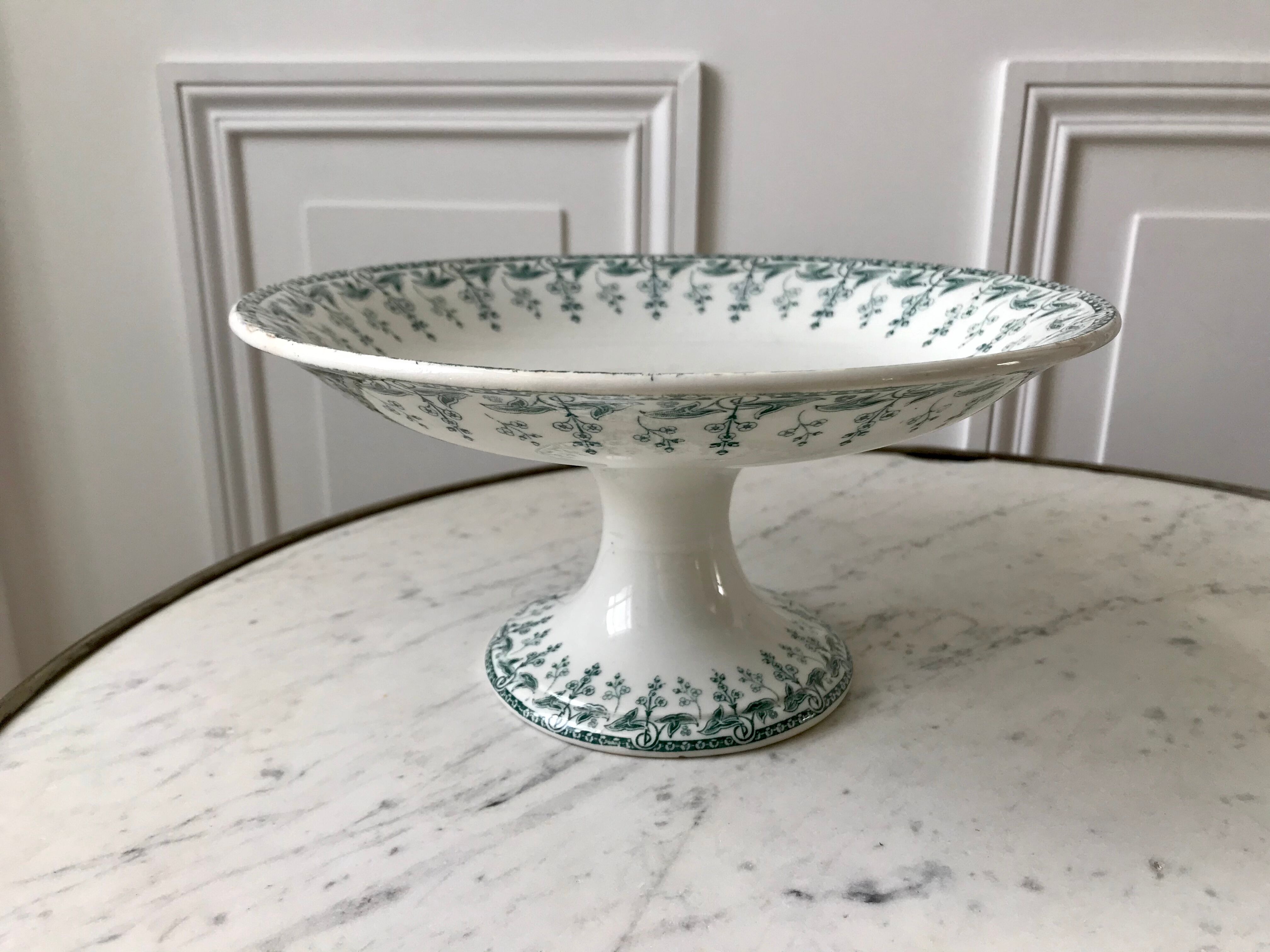 Compotier / servant Iron Earth model "Sagittarius" late nineteenth century