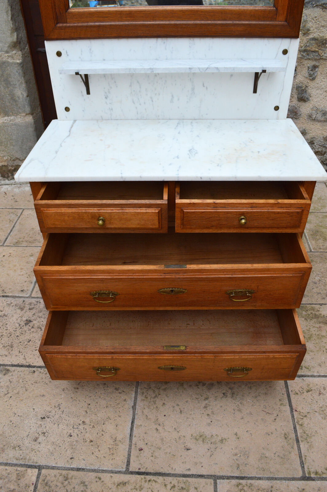Art Nouveau dressing table dresser in carved oak, France, circa 1910