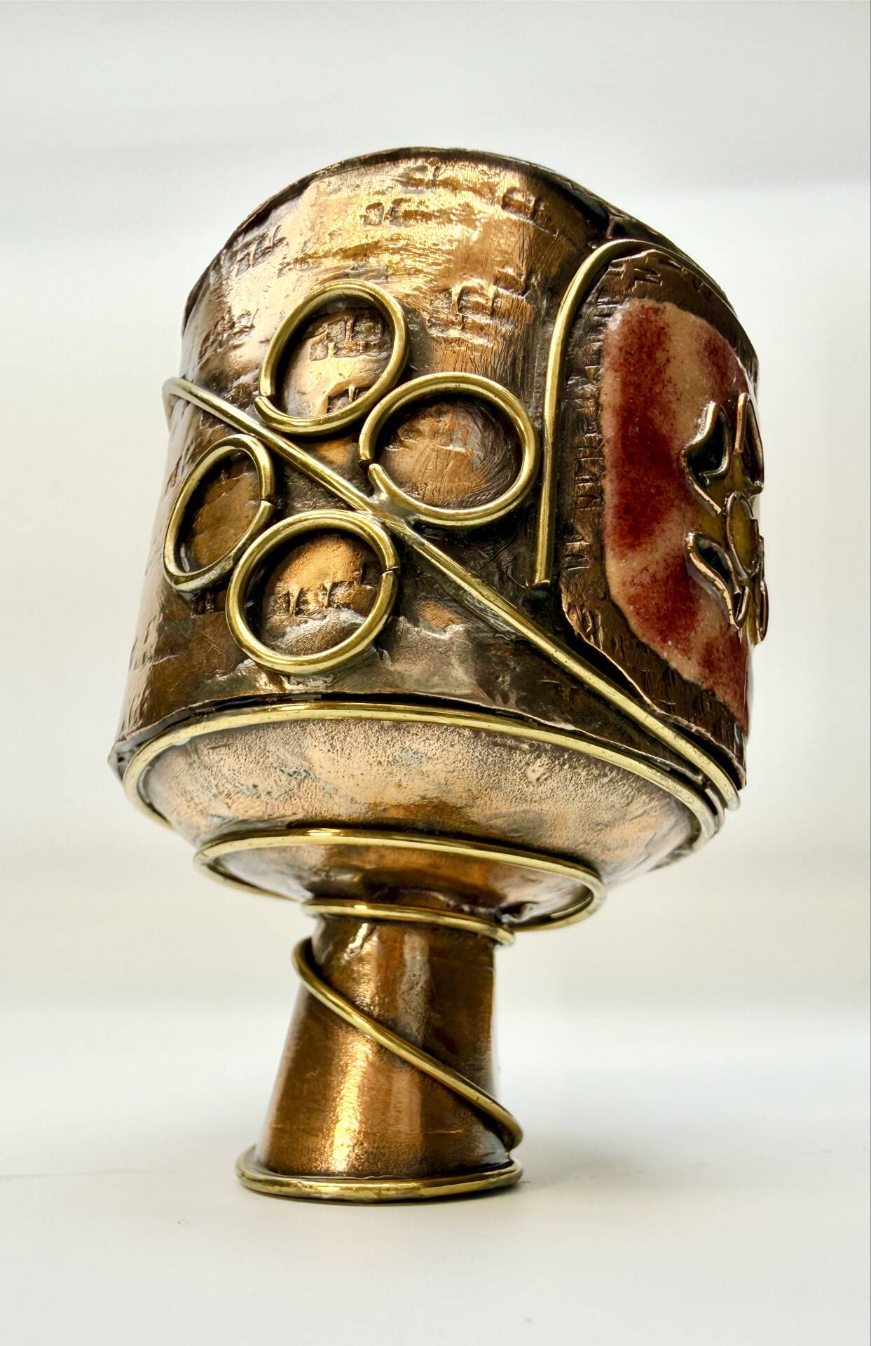 Petit vase soliflore vintage en bronze émaillé – 70’s
