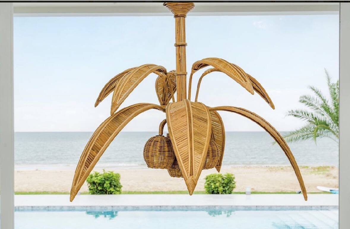 Lustre « cocotier » en rotin