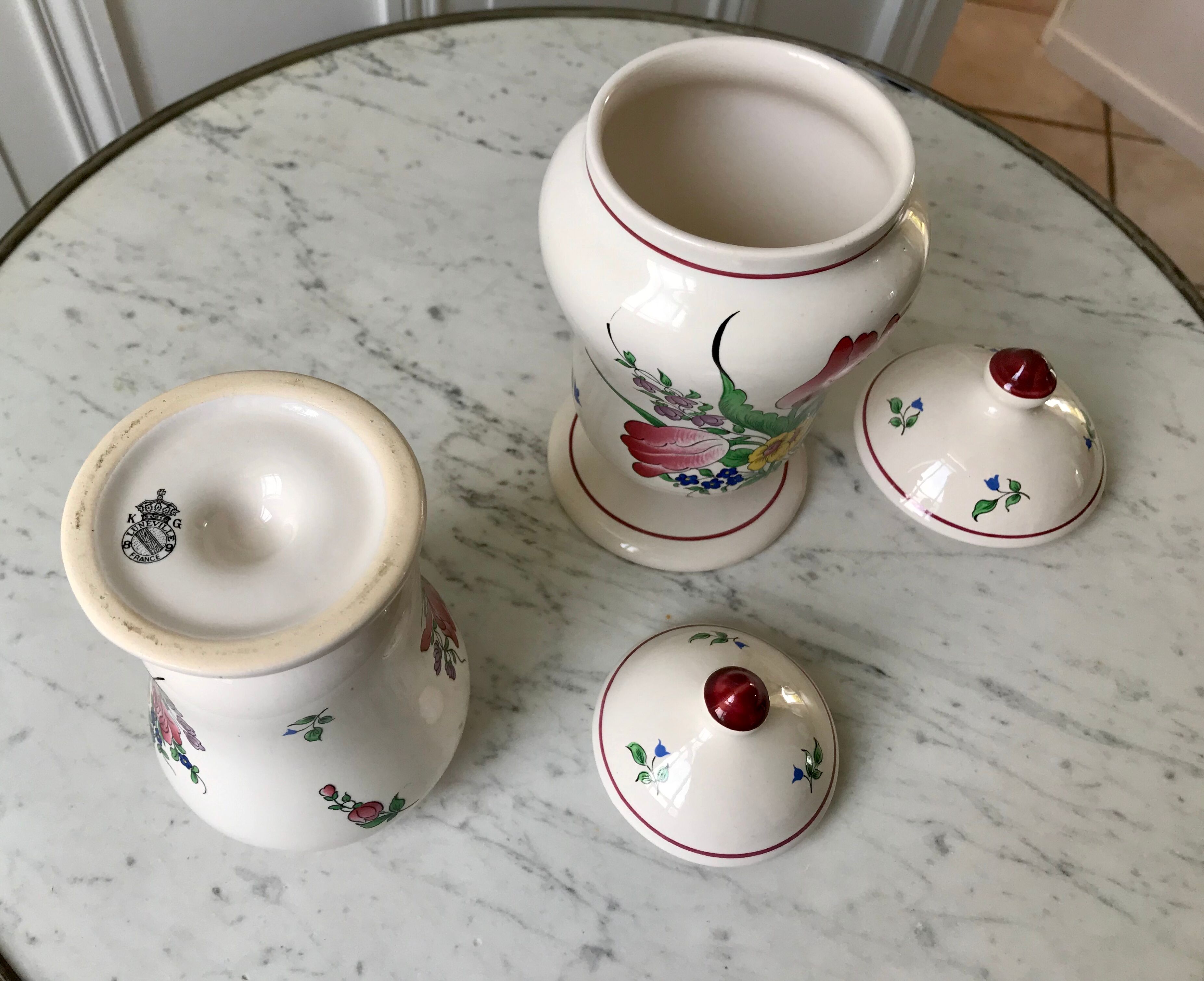 Duo of tea cups / herbal teas Sarreguemines colorful 50s