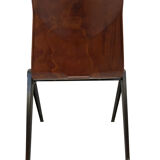 Stackable school Chair S22 de Pagholz Galvanitas