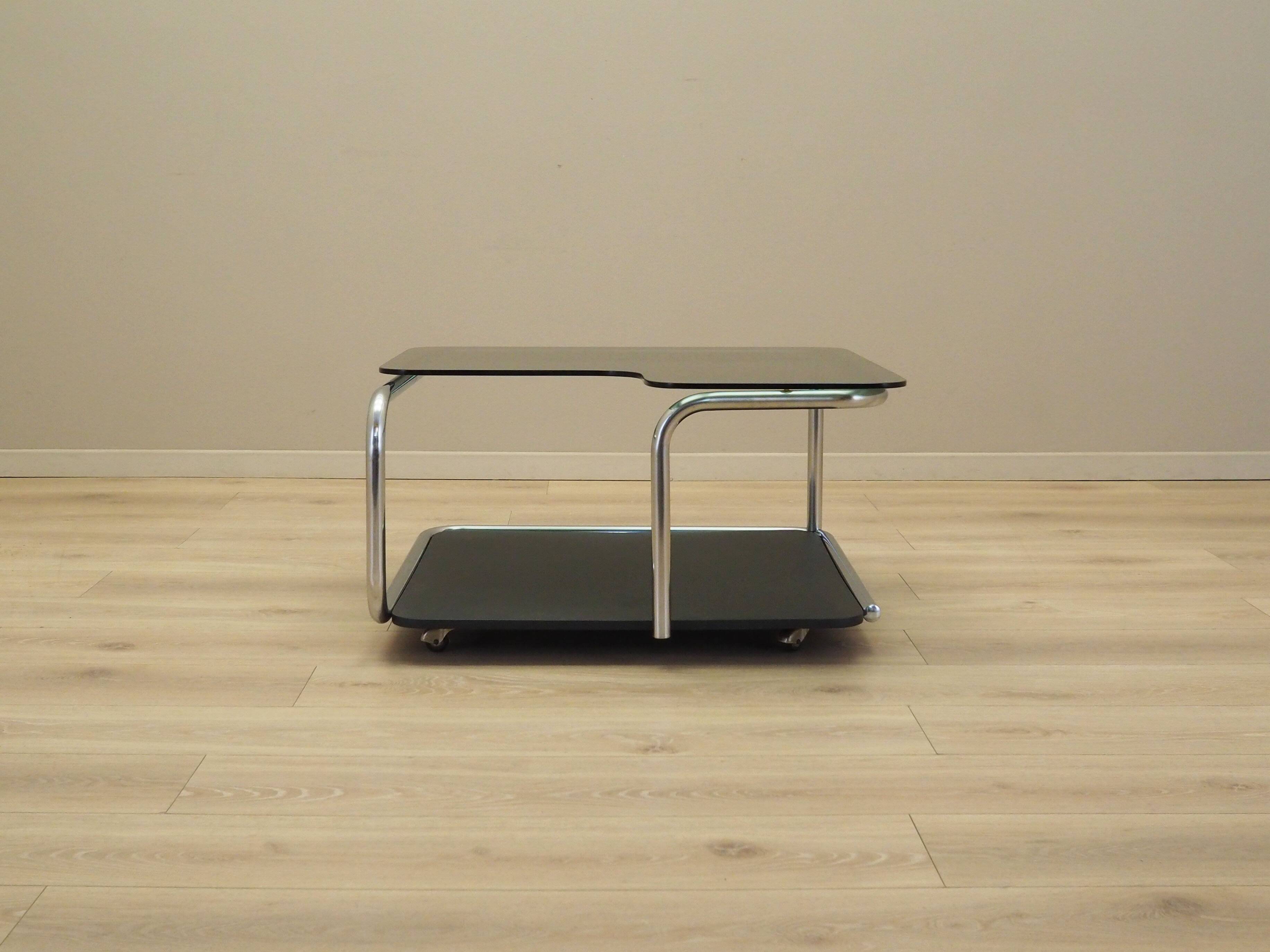 Table basse trolley, design italien, années 1980, production : Italie