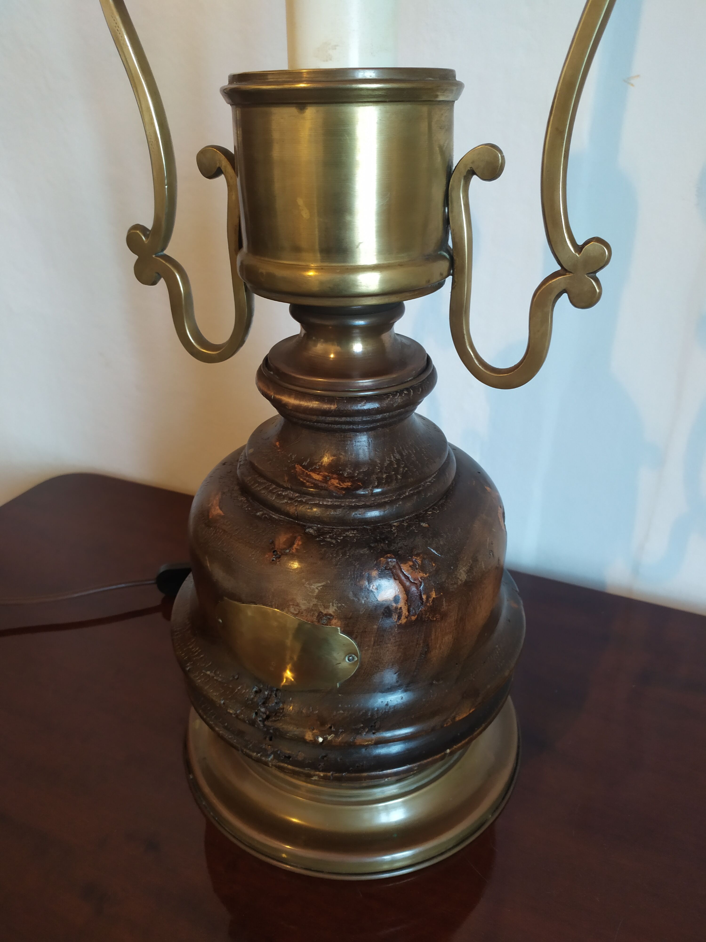 Lampe Ancienne Sur Pied