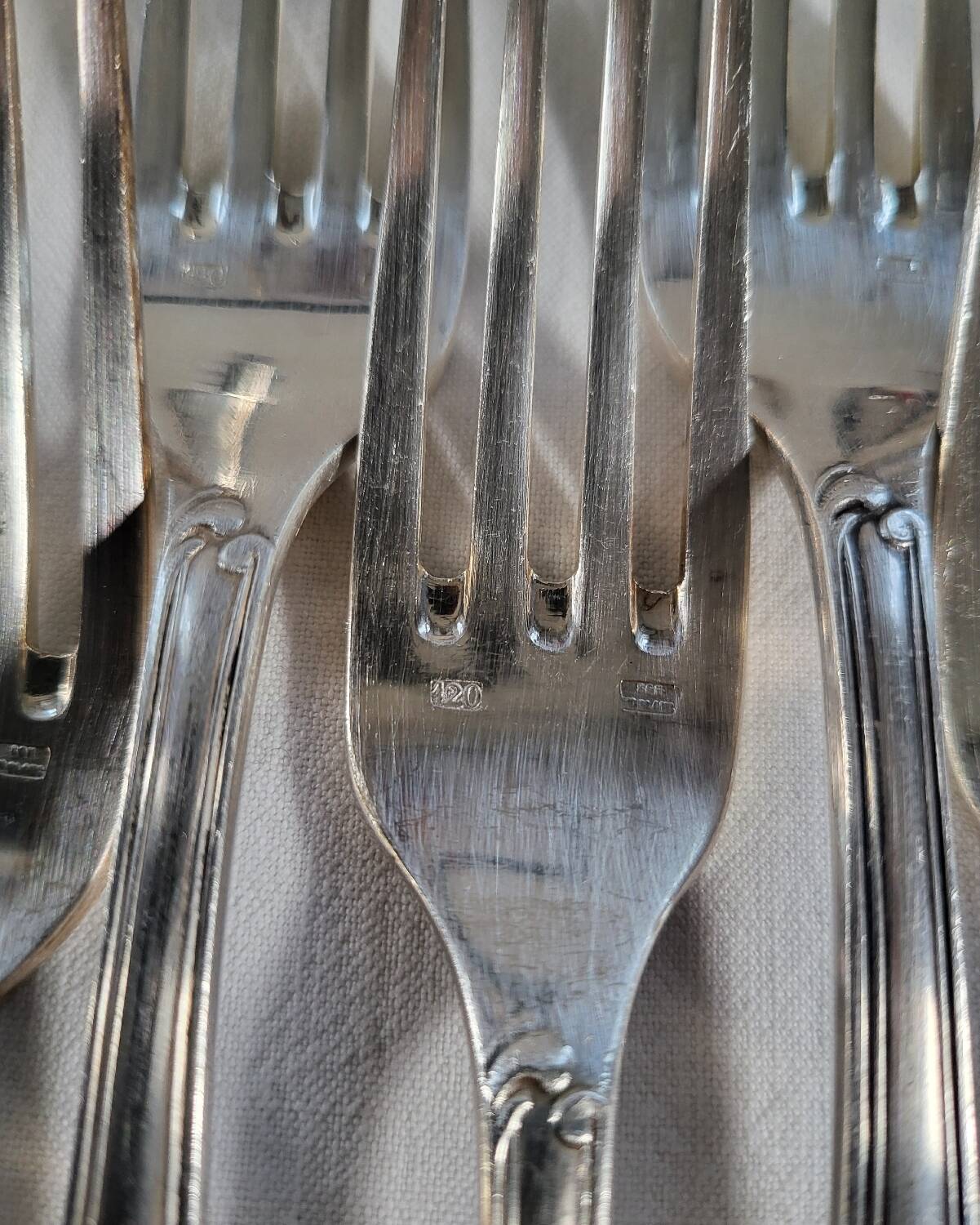 12 SOH Silver Metal Table Forks