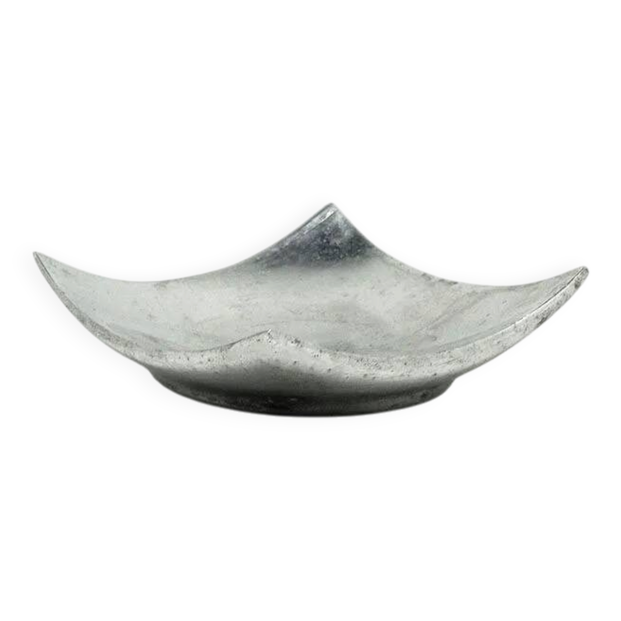 Cj9 new look - interesting candle holder - design