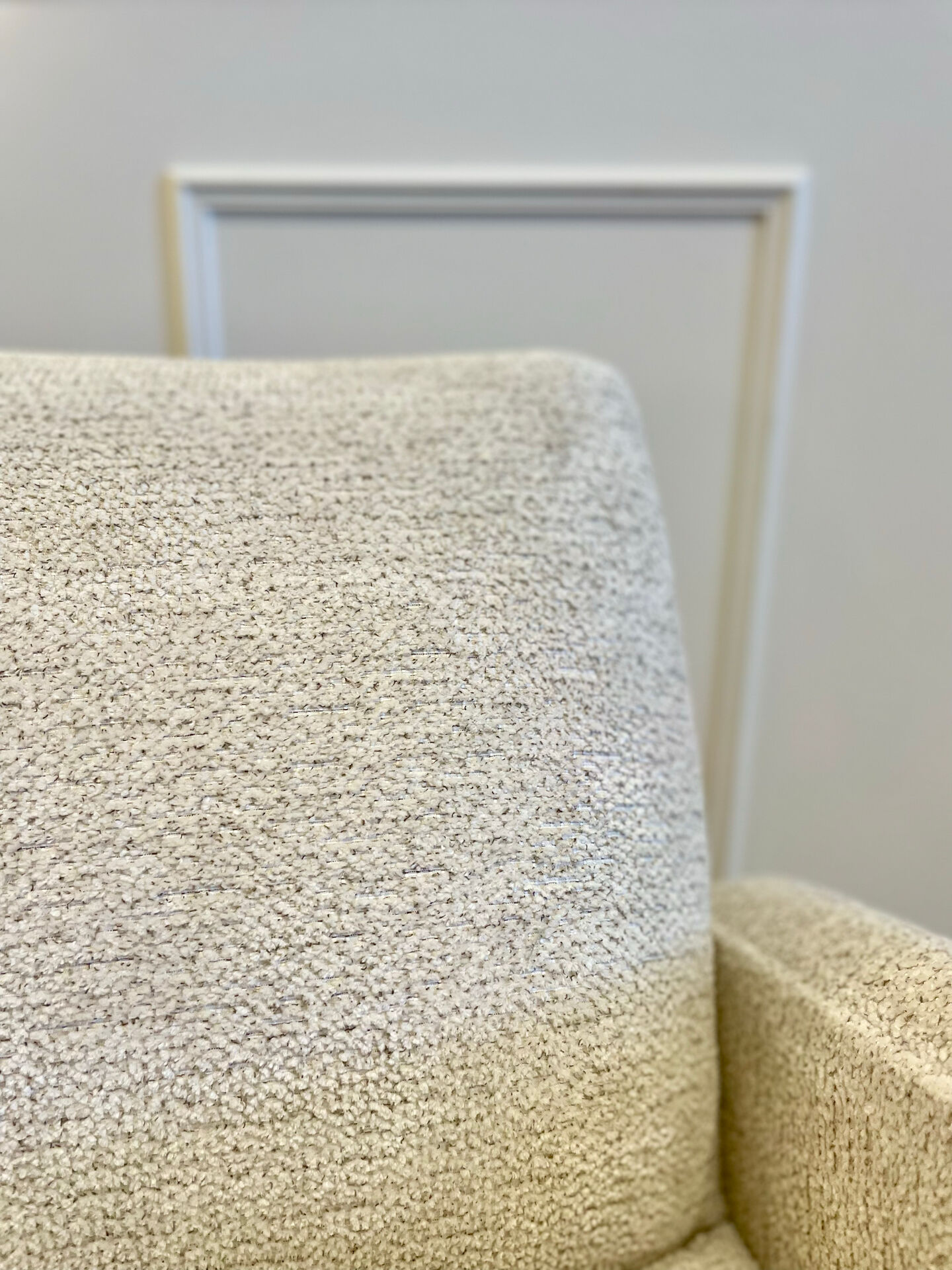 Vintage armchair – Ecru fabric – 1970s