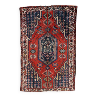 Antique 1920s Persian Hamadan rug, distressed tribal medallion, 128cm x 194cm