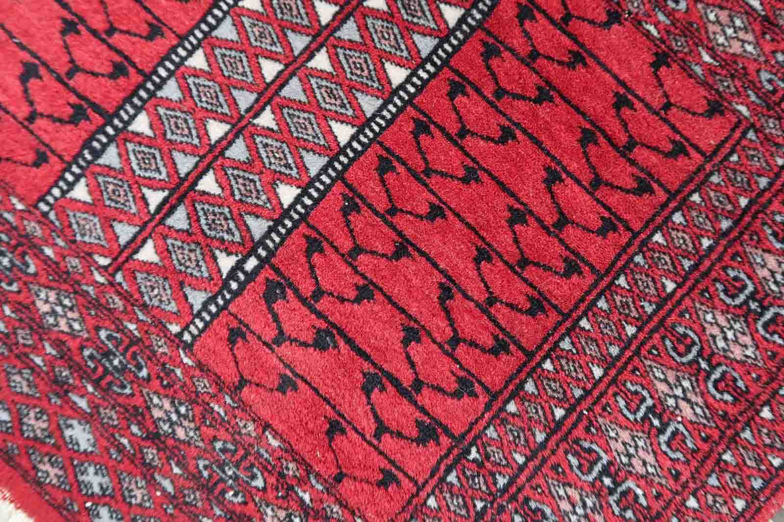 Handmade Pakistani Lahore vintage rug 64cm x 88cm 1970s