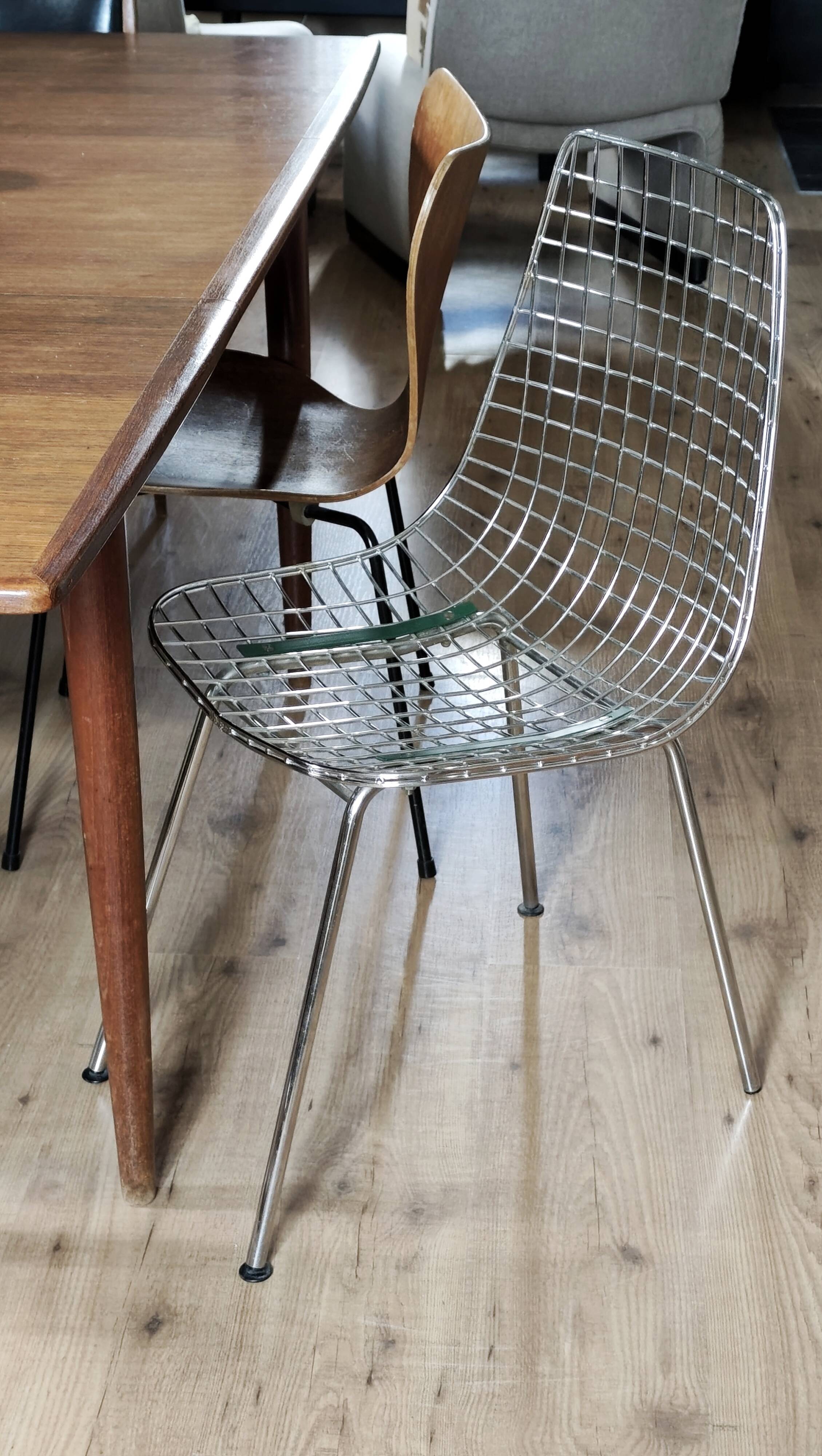 Chaise filaire métal vintage type Bertoia