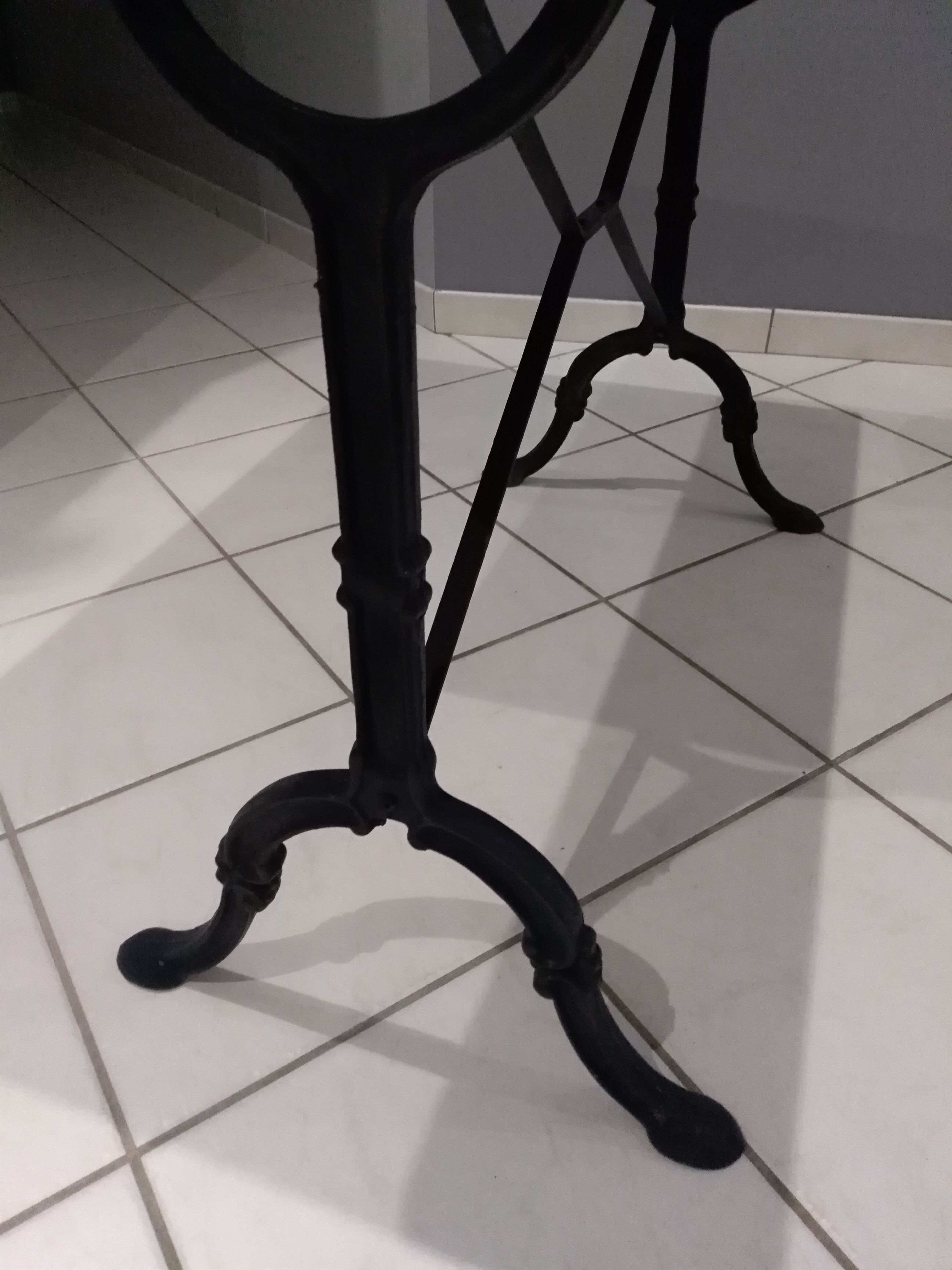 Table Bistro marble and 4 chairs Baumann