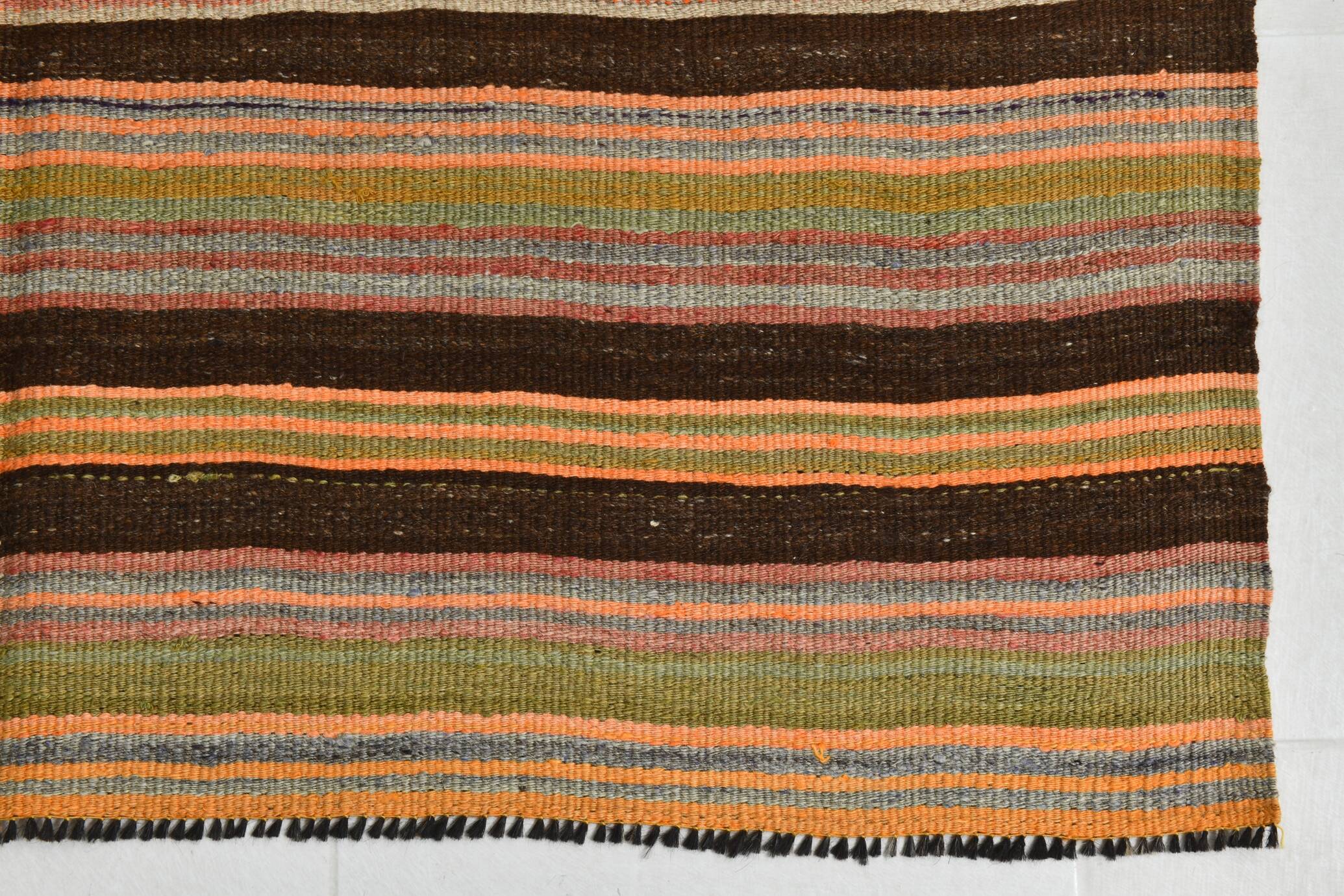 4x7 Rug For Farmhouse Room Vintage Kilim Rug, 139x215Cm