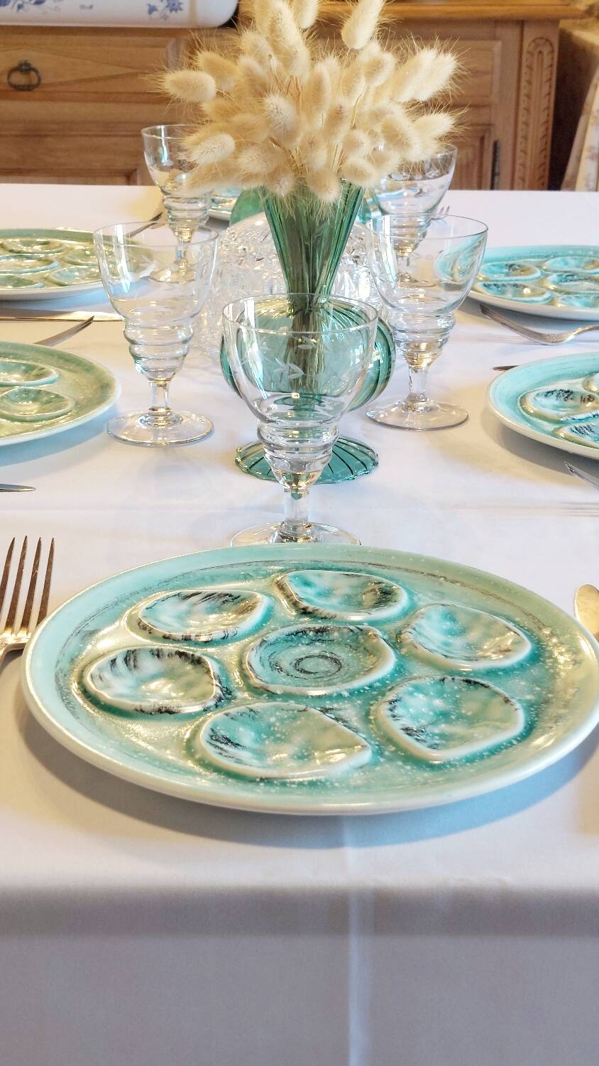 Set of 6 handmade concrete oyster plates