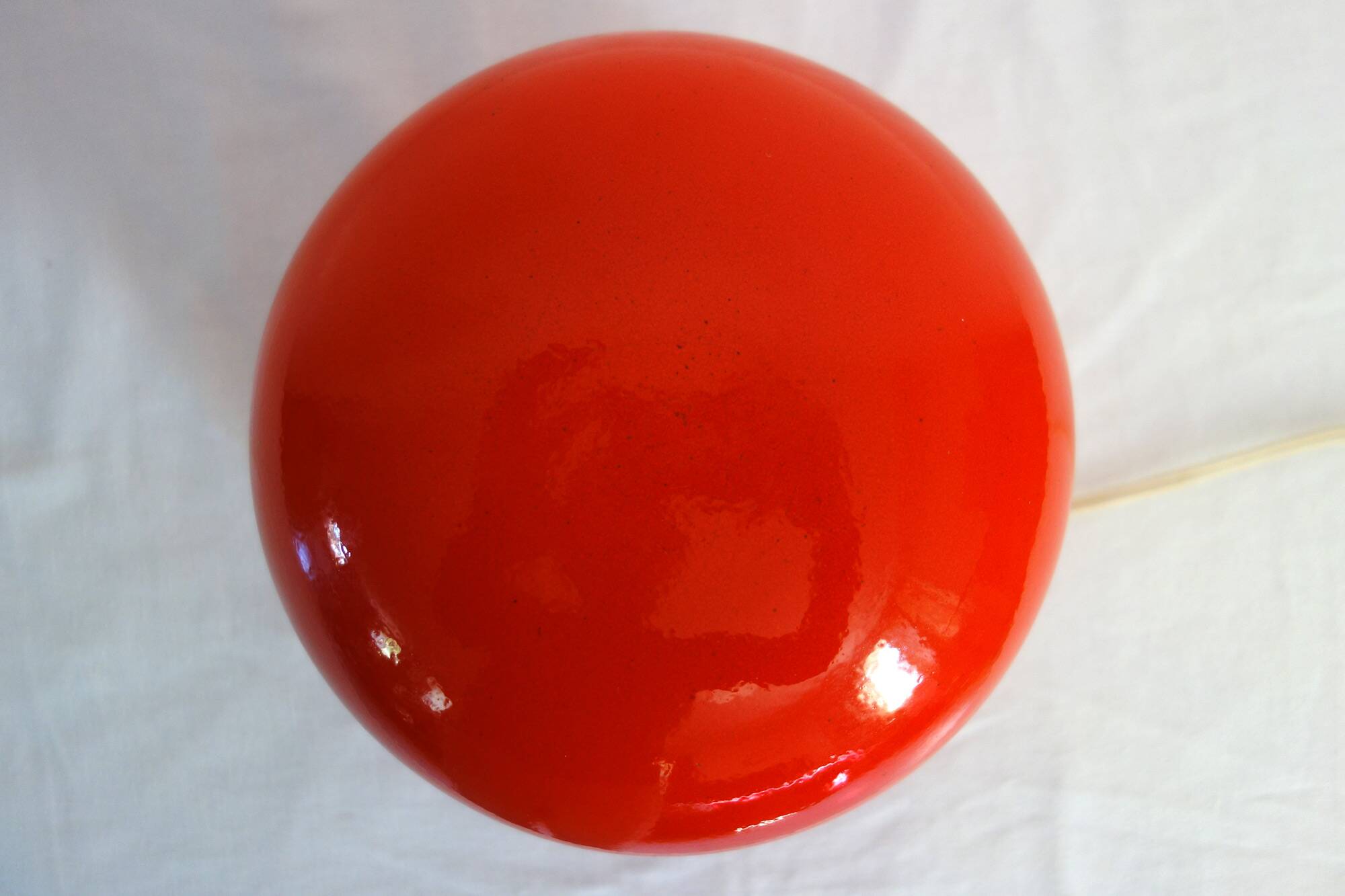Vintage red ceramic diabolo lamp