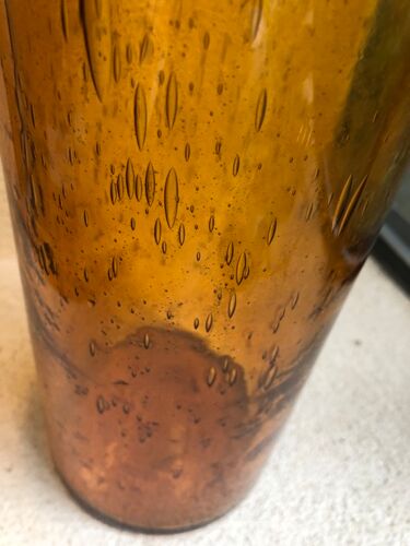 Vase en verre soufflé bullé la rochère jaune
