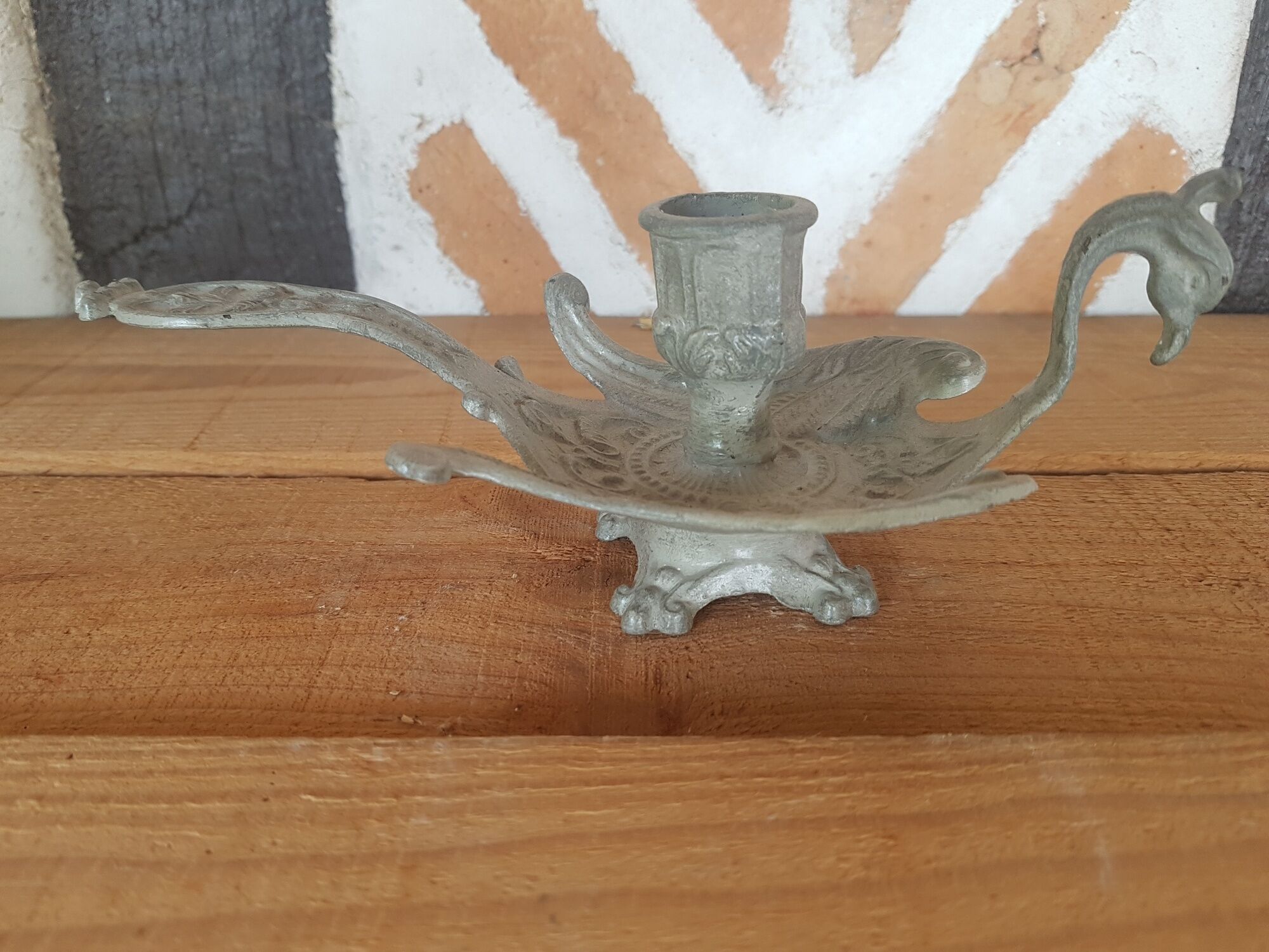 Skated gooseneck candlestick cellar rat