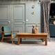 Grande table basse vintage en bois massif (rénovée)