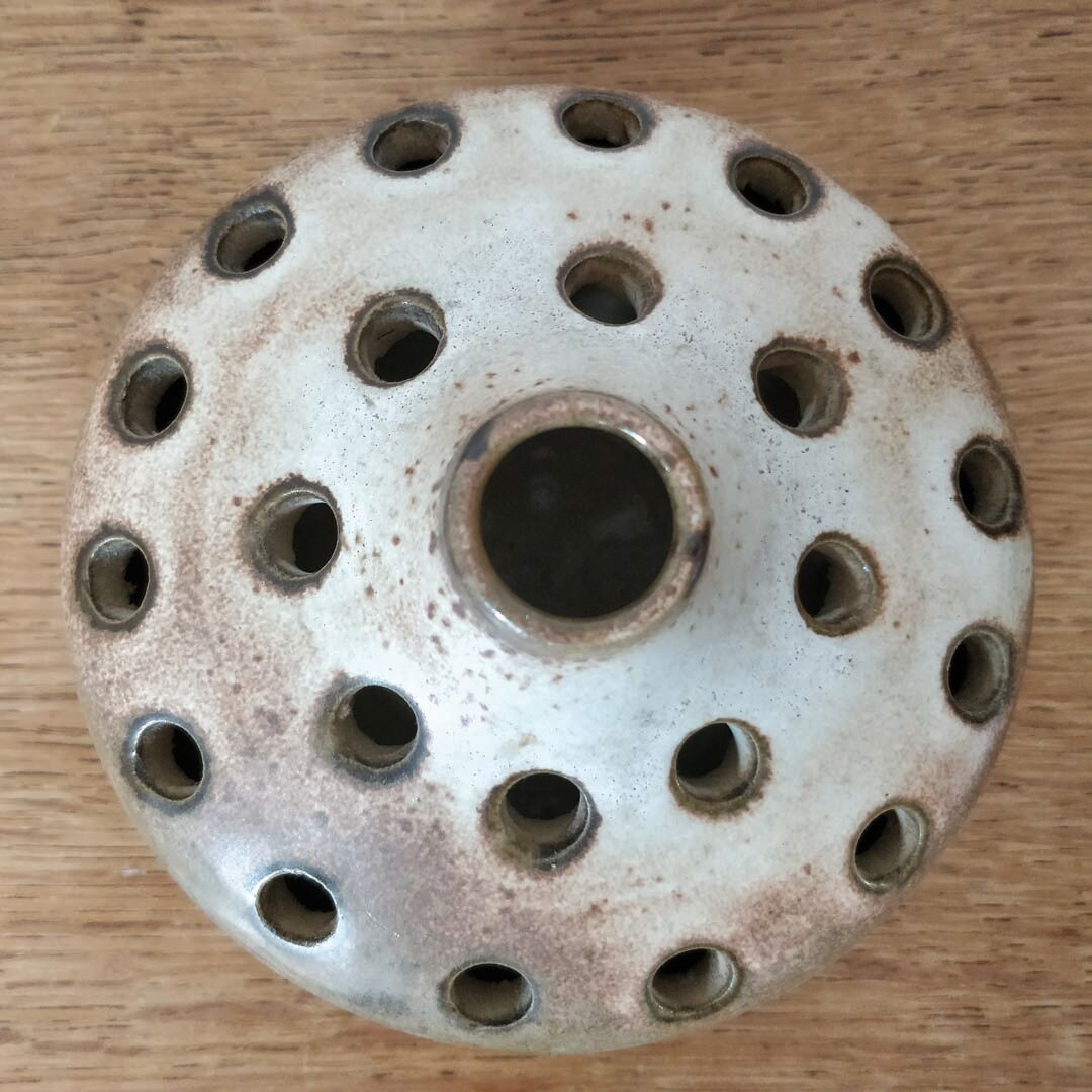 Ceramic flower spades