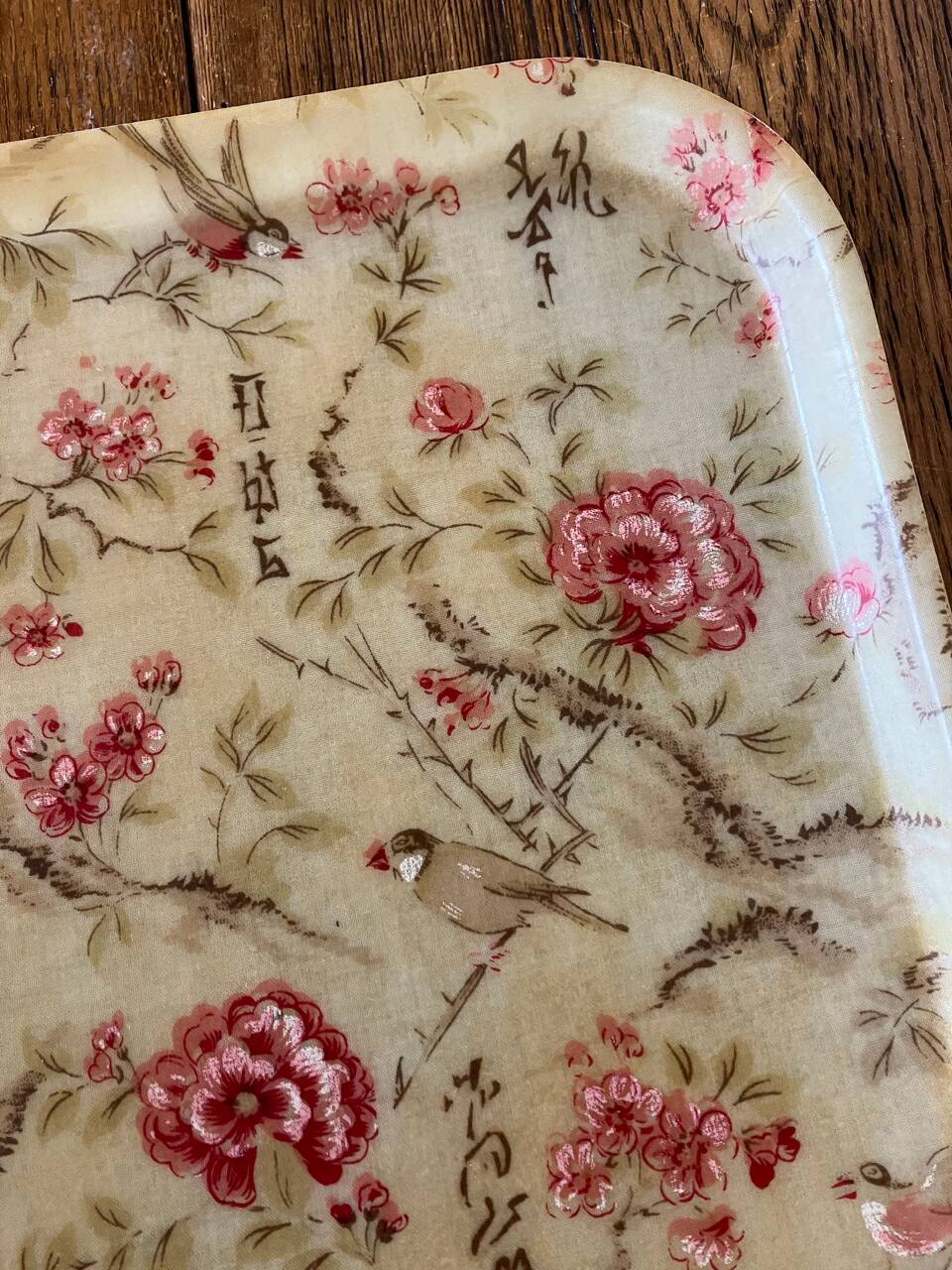 Plateau vintage en fibre de verre